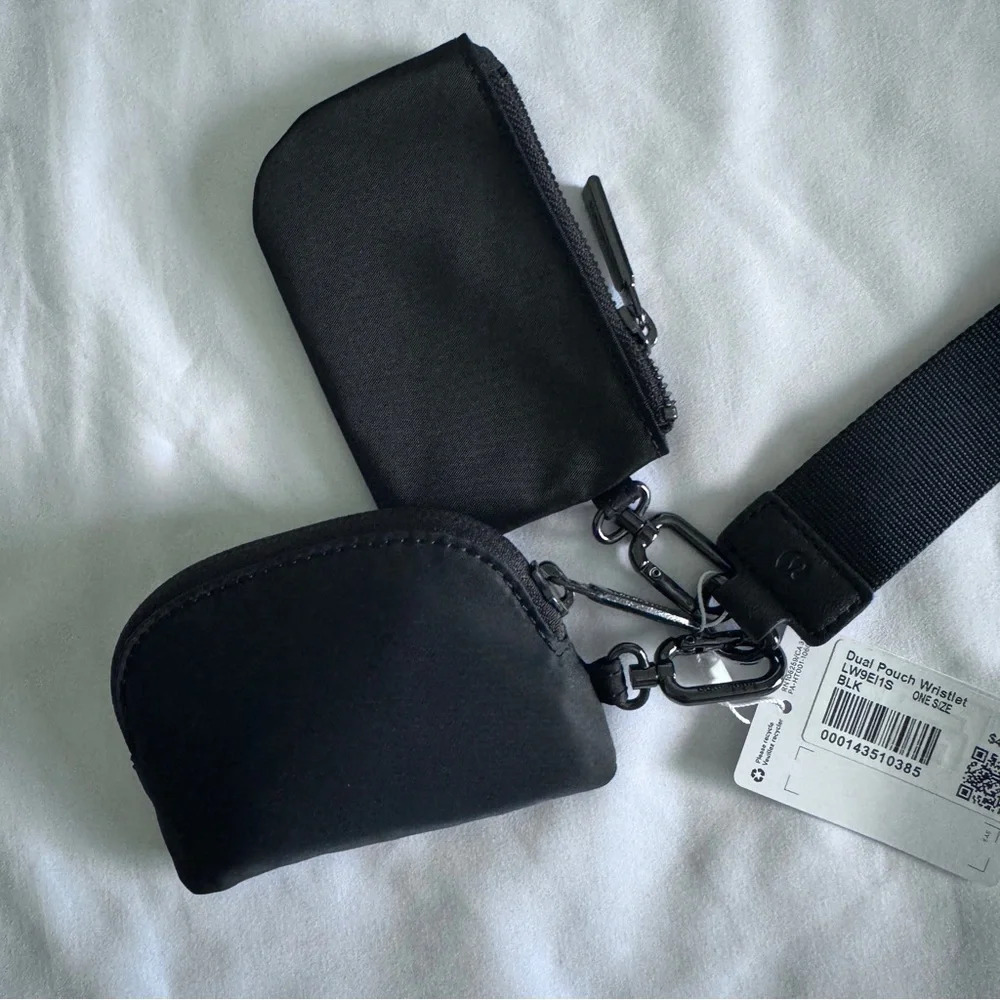 🆕🖤 Lululemon Dual Pouch Wristlet - Black - Picture 8 of 10